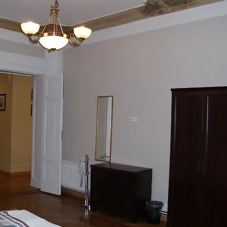 Irene Apartment *