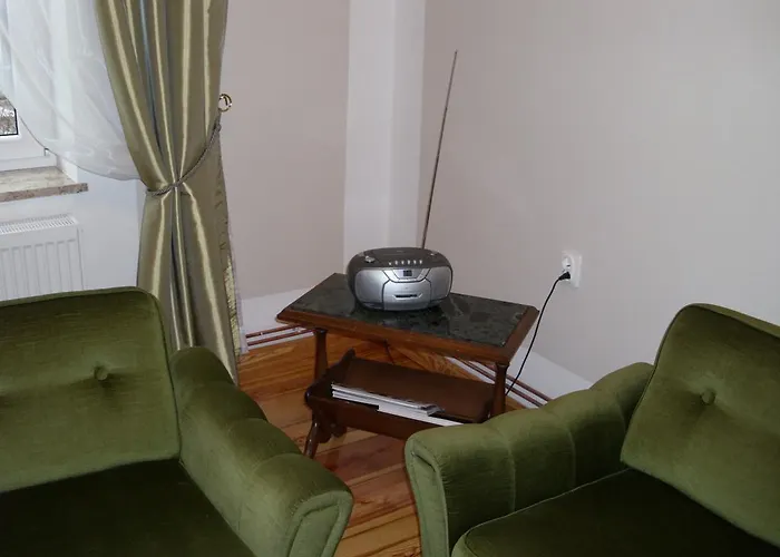 Irene * بوزنان